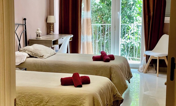 Los Remedios Apartamento | Apartamento la Feria ubicación ideal para visitar Sevilla.