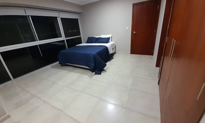Las Peñas Apartamento | Beautiful Apartment, Las Penas - Riverfront II