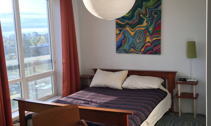 Connaught Apartamento | Beautiful Apartment near 17th Avenue
