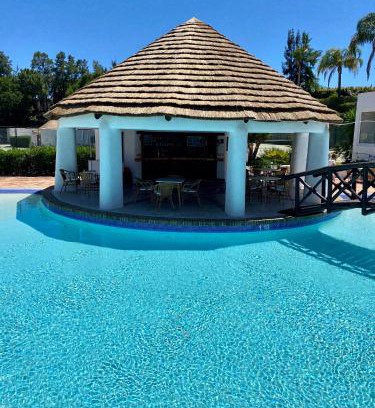 Almancil Apartamento | Beautiful apartment for rent in Quinta do Lago with excellent resort facilities close to lake and beach.