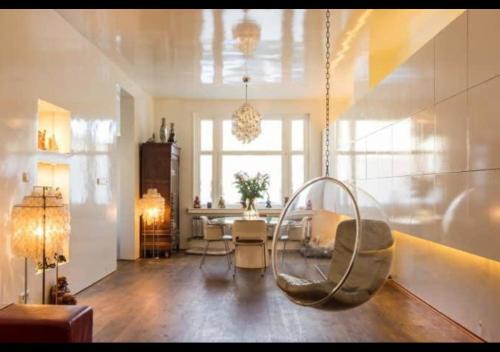 Scheldebuurt Cama Y Desayuno | BEAUTIFUL APARTMENT WiTH ASIAN STYLE BEDROOM NEAR RAI & CENTER