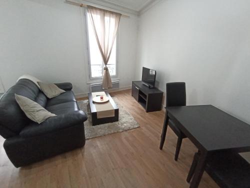 Maisons-Laffitte Apartamento | Beautiful appartement, 20 min to Champs-Elysées