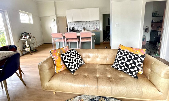 Brunswick Apartamento | Beautiful art deco apartment in great location close to transport