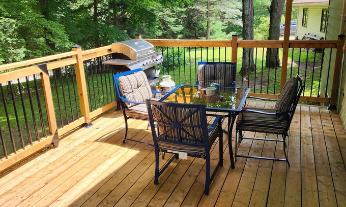 Bala Casa | Beautiful Bala Bungalow minutes to all Bala has to offer!