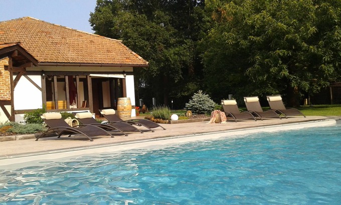 Mimizan Casa | Beautiful Barn ALL COMFORT - PRIVATE swimming pool, not overlooked - IN QUIET AREA
