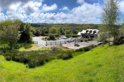 Tan-y-groes Casa | Beautiful Barn Conversion in West Wales