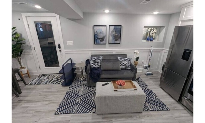 Columbia Heights Apartamento | Beautiful Basement Apartment