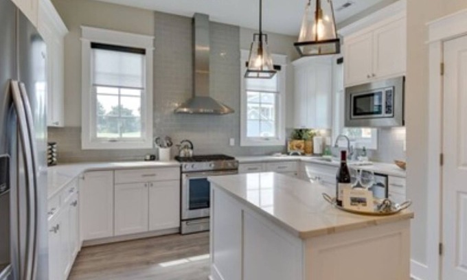 Cape Charles Casa | Beautiful Bay Creek home in Bayside Community, 3 minute walk to the beach!