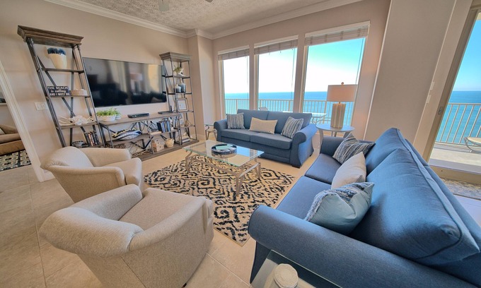Thomas Drive Condominio | HERMOSO CONDOMINIO FRENTE AL MAR! PLAYA GRATIS SVC / WI-FI INCLUIDO!
