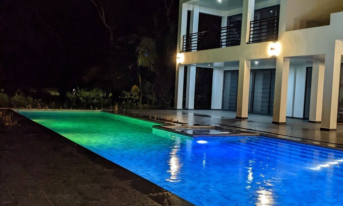 Baru Casa | Beautiful Beach Retreat just a 5 minute walk to our secluded beach
