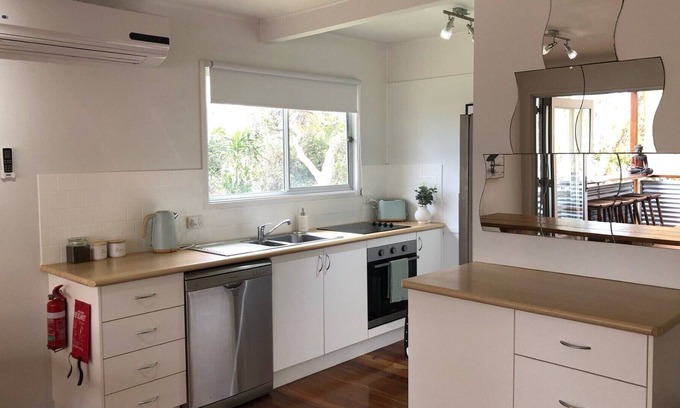 Emerald Beach Casa | Beautiful beach house in one of the most amazing holiday destinations in NSW.