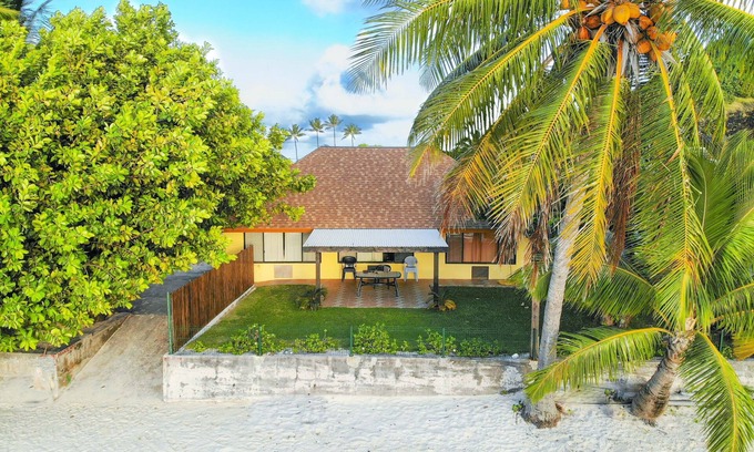 Matira Casa | Hermosa casa de 2 br en la famosa playa de Matira!