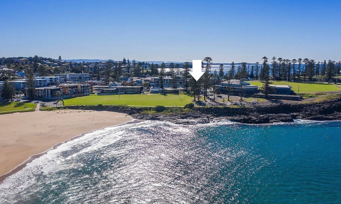 Kiama Casa | Beautiful beach house sleeping up to 8 people - 2 minutes from beach