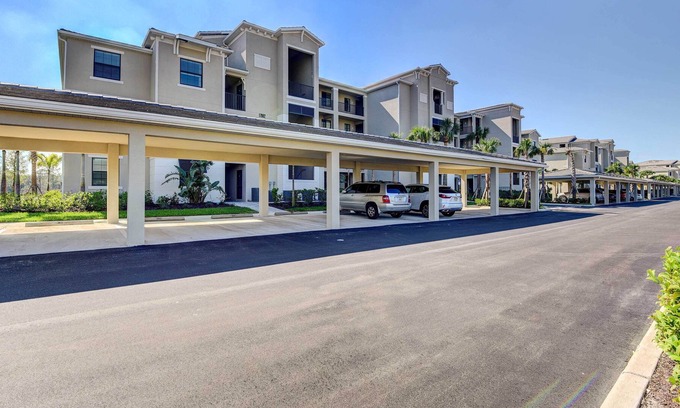 Lakewood Ranch Condominio | Beautiful Bradenton Condo w/ Water View!