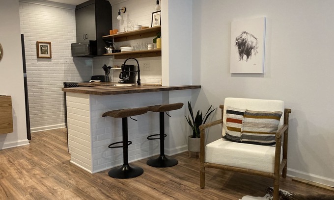 Daphne Condominio | Beautiful Brand-New Interior