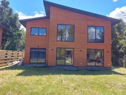 Yerbas Buenas Casa | Beautiful Cabin in Pucon 4D3B