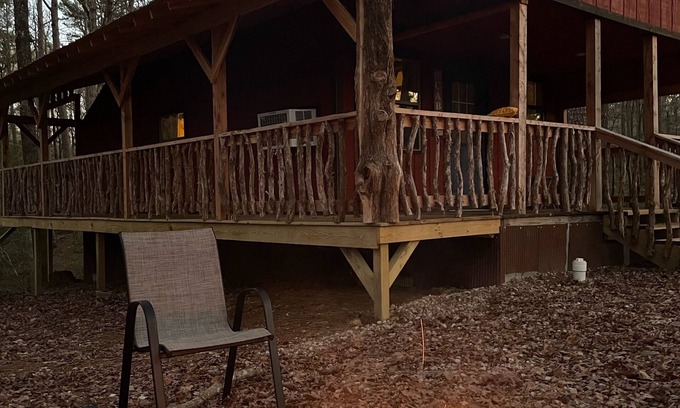 Mount Ida Cabina | Beautiful cabin on a beautiful property. Secluded and quiet! Close to town!