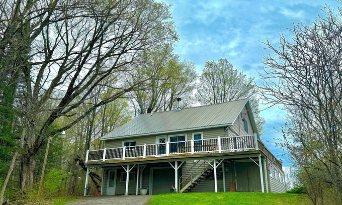 Long Lake Cabina | Beautiful cabin on Fay Lake in Long Lake