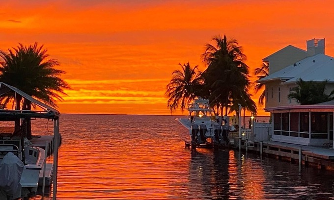 Key Largo Casa | Beautiful canal-front home with private pool!