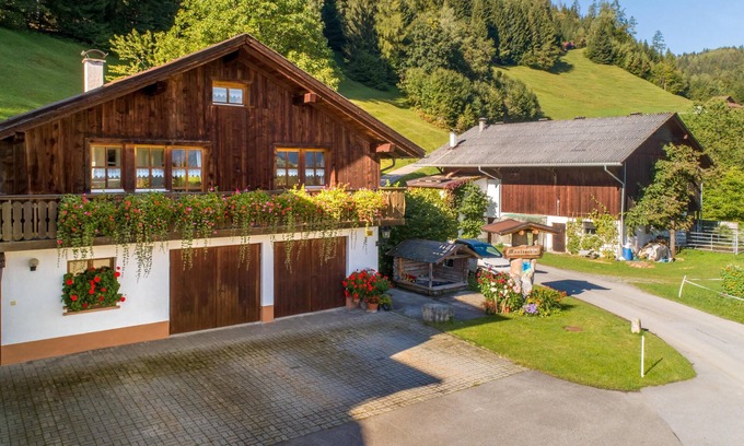 Buerserberg Casa | Beautiful chalet in a dream location