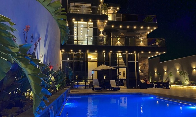Madaba Chalet De Esquí | Beautiful Chalet in the Dead sea