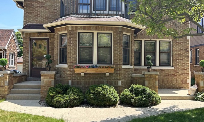 Wauwatosa Apartamento | Beautiful, Charming Wauwatosa Lower