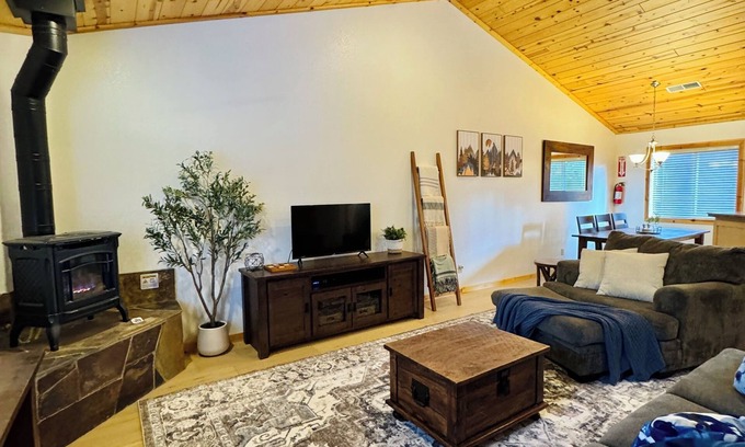 Truckee Condominio | Nuevo listado de condominios en Tahoe Donner! 2BR / 2BA