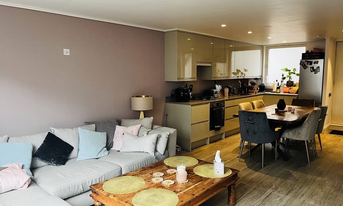 St. Helen's Casa | Beautiful & Cosy Notting Hill Maisonette