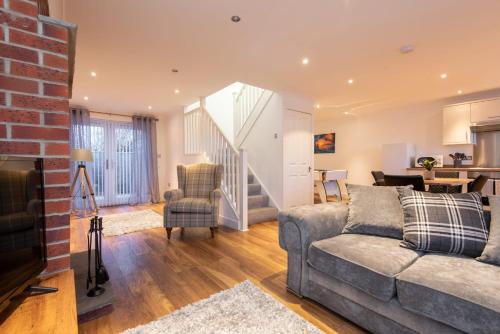 Durham Casa | Beautiful Cottage in Durham with Pool Table