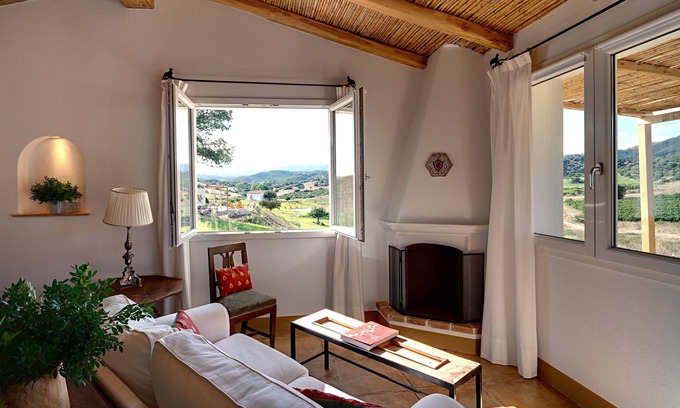 Galtelli Cabaña | Auberge Santu Martine: impresionantes cabañas con piscina