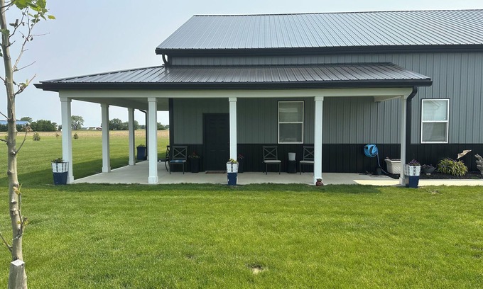 Irwin Apartamento | Beautiful Country Setting 1100 Sq. Ft Loft Barn Dominium Apartment all Amenities