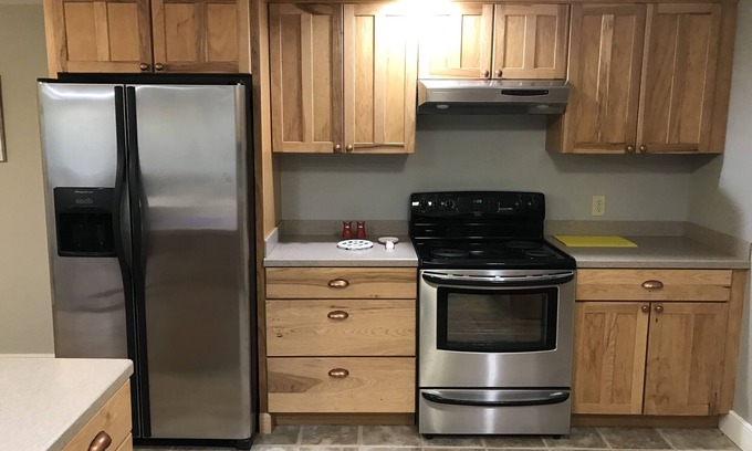 Richmond Apartamento | Beautiful Country Estate Basement Apartment