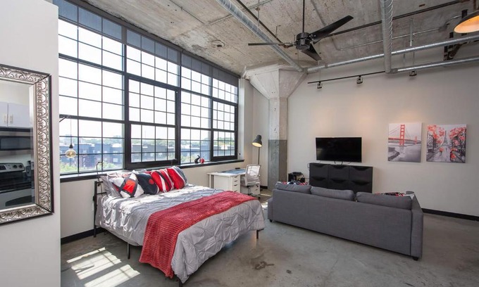 University Apartamento | Beautiful Cozy 1BR Loft Ideal Location
