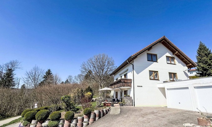 Uehlingen-Birkendorf Apartamento | Precioso apartamento para 3 personas con WIFI, TV, terraza y aparcamiento