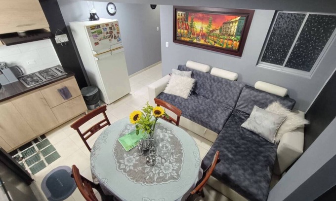 Kennedy Apartamento | Hermoso-Depa-6Personas-Amplio-Tercer piso-CC Eden.