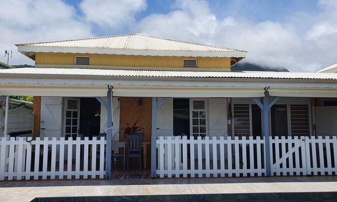 Trois-Rivieres Casa | Precioso duplex de 70m2, tranquilo entre mar y montaña, bien ventilado y equipado con todas las comodidades.
