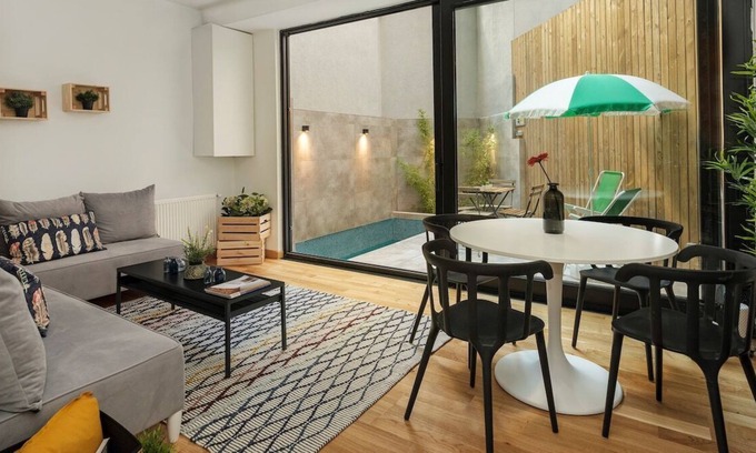 Kabatas Apartamento | Private Modern duplex 3BR/2.5bath Pool! #40