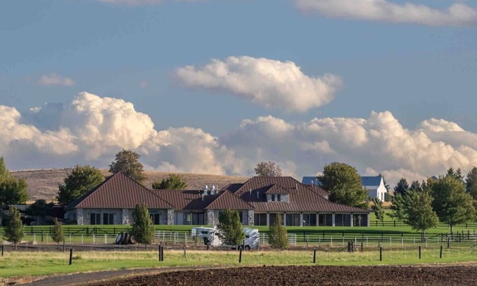 Ellensburg Casa | Beautiful Ellensburg Ranch Estate with Indoor Pool