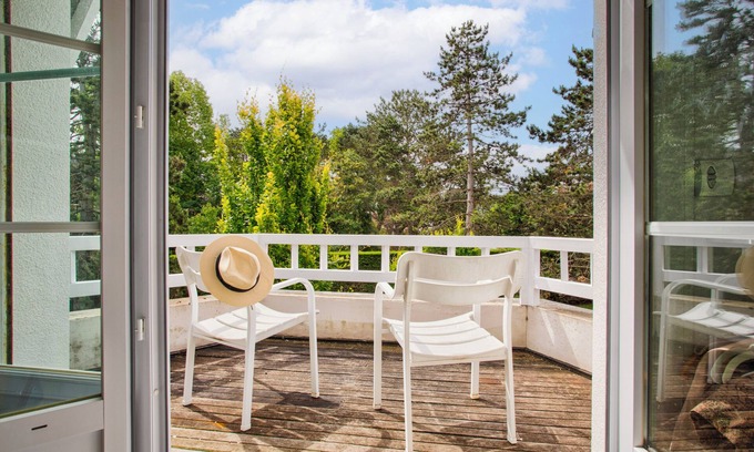 Tourgeville Casa | Beautiful family home located 300 m from the sea!
