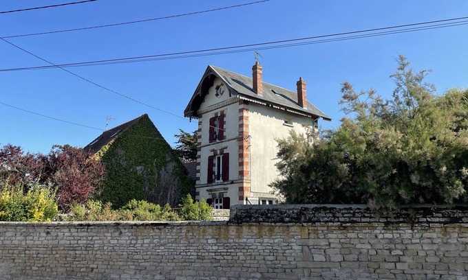 Lion-sur-Mer Casa | Beautiful family house with sea view, 50m from the beach