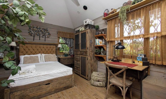 El Palmar Casa | This treehouse is a 4 bedroom(s), 3 bathrooms, located in Quinta Pavo Real, Panama Oeste.