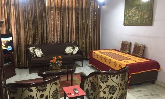 Kharera Apartamento | Hermoso apartamento en Hauz Khas cerca de importantes hitos en NewDelhi
