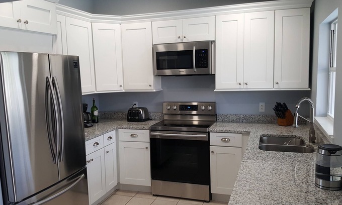 Port Saint Lucie Casa | Beautiful Florida Vacation Pool Home