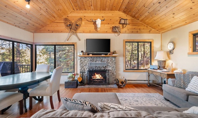 Prescott Casa | Beautiful forest retreat with stunning views
