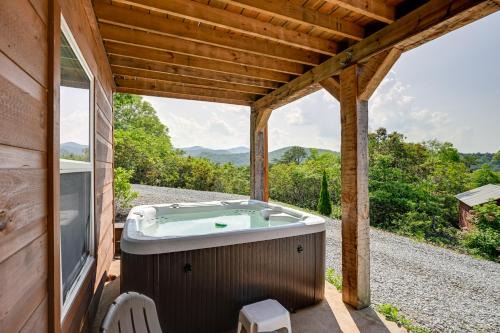 Franklin Casa | Beautiful Franklin Home with Bunkhouse and Hot Tub!
