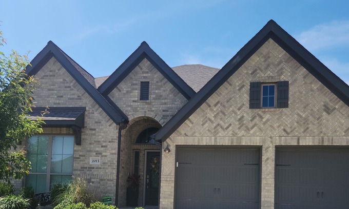 Seguin Casa | Beautiful Fully equipped, 4 bedroom home 2 bathrooms with pool in Seguin, TX!