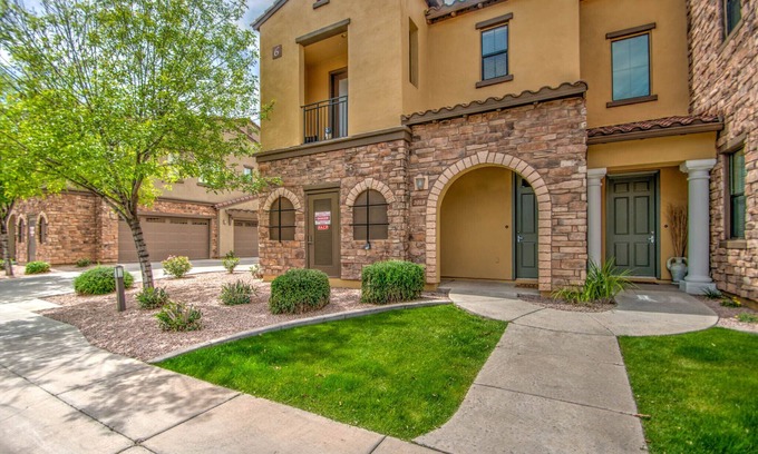 Fulton Ranch Casa | Beautiful Fully Furnished Chandler Condo for rent!