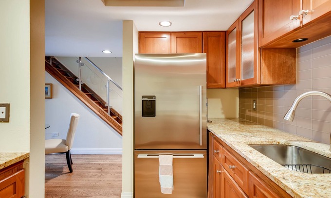 Cherry Creek Condominio | Hermoso condominio totalmente amueblado en el corazón de Cherry Creek