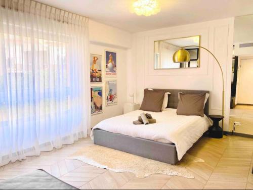Monte Carlo City Centre Apartamento | Beautiful Fully Renovated Centrally Located Studio