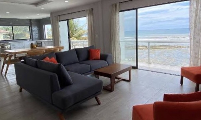 Las Nunez Casa | Beautiful furnished luxury units on the beach